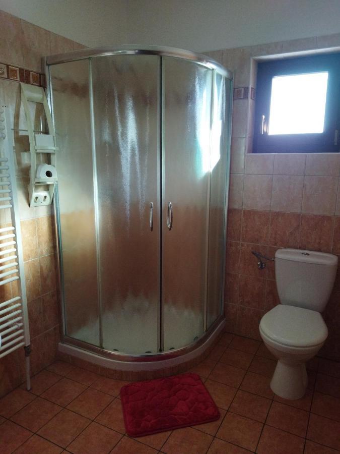 Vinny Sklep A Penzion U Vinohradu Velke Bilovice Exterior photo